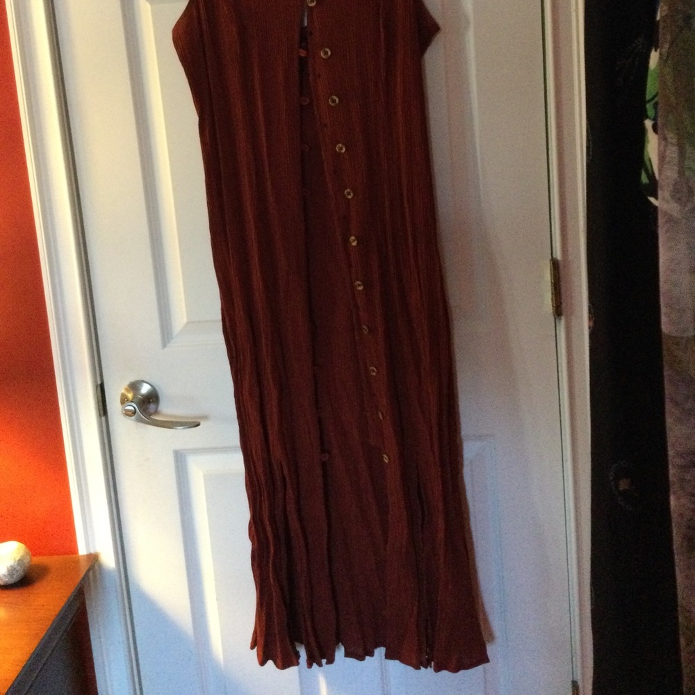 Dress - Picture 4 of 4
